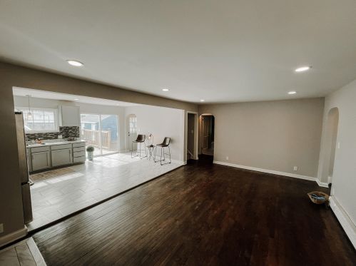 6305 Leon Ter, Milwaukee WI  53218-4932 exterior