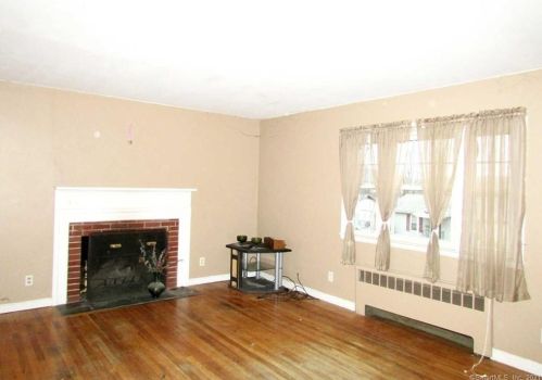 213 Spring St, Torrington, CT 06790-4507