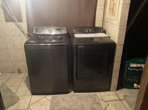 2862 11 St, Milwaukee WI 53206-3260 exterior