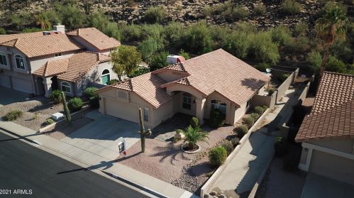 1620 Acoma Dr, Phoenix AZ 85032-5226 exterior