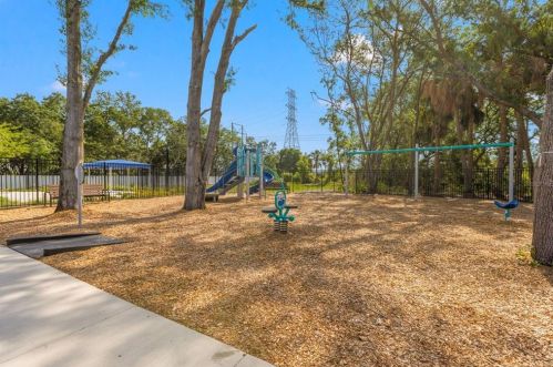 6614 Holly Heath Dr, Riverview FL 33578-8405 exterior