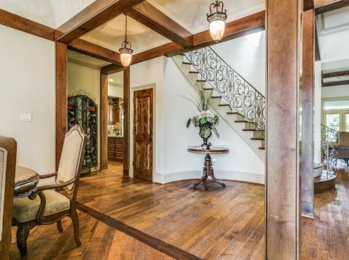 4512 Byron Cir, Irving TX  75038-6325 exterior