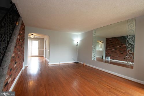 312 Westbridge Rd, Manor PA 19036-1530 exterior