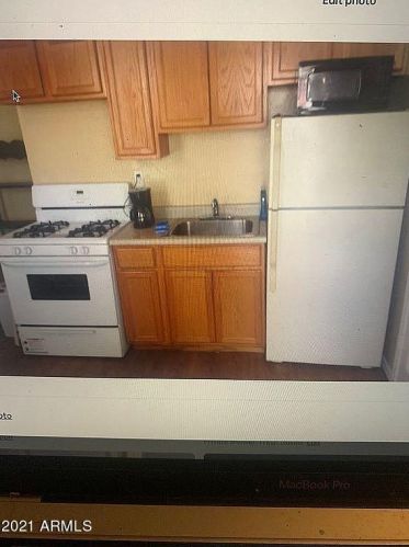 136 11 Ave, Phoenix AZ 85021-4415 exterior