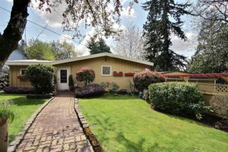 3815 113 St, Seattle WA  98125-5741 exterior