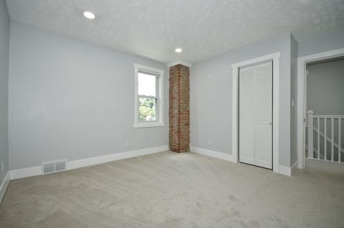 42 Queenston St, Pittsburgh PA 15210-4143 exterior