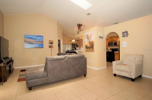 2828 Copper Ridge Ct, Lake Mary, FL 32746-2338