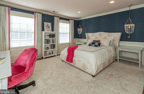 219 Edgerstoune Rd, Princeton NJ 08540-6716 exterior