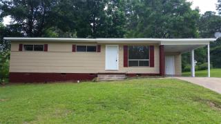 1427 Maria Dr, Jackson MS  39204-5126 exterior