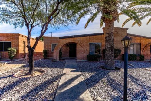 4358 Fort Lowell Rd, Tucson, AZ 85712-1145
