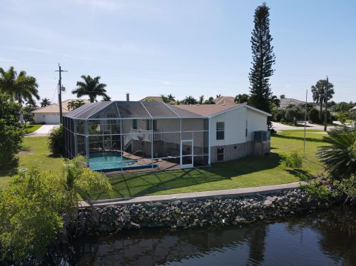 4222 Almar Dr, Punta Gorda, FL 33950-7795