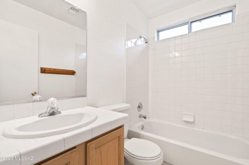 9062 Ironbark St, Tucson AZ  85747-5318 exterior