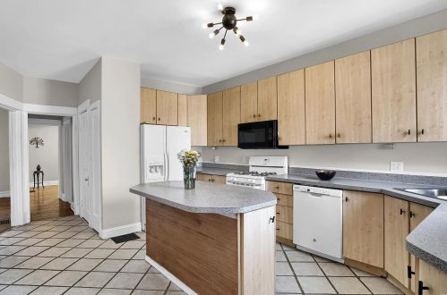 5206 Idaho Ave, Saint Louis MO 63111-1653 exterior