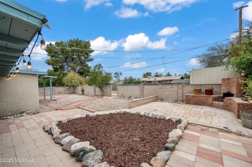 5332 20th St, Tucson AZ  85711-5010 exterior