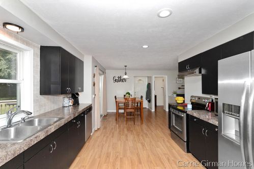 5807 124th Ave, Fennville MI  49408-9468 exterior