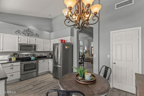 16637 15 St, Phoenix AZ 85014-4017 exterior