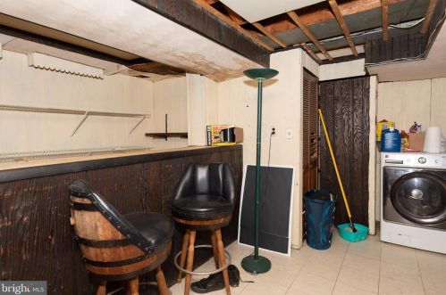 1110 Gregg St, Philadelphia PA 19115-4283 exterior