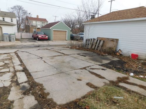 4408 54 St, Milwaukee WI 53210-1630 exterior