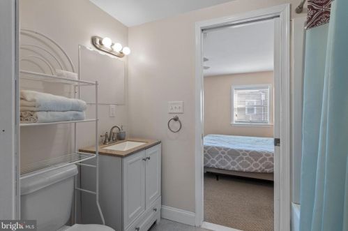 2816 Belgrade St, Philadelphia PA 19134-4714 exterior