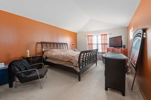 1015 Northside Dr, Joliet IL 60404-9516 exterior