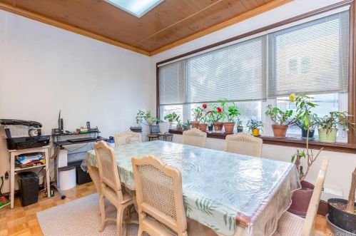 1842 Holland Ave, Bronx NY 10467-8709 exterior