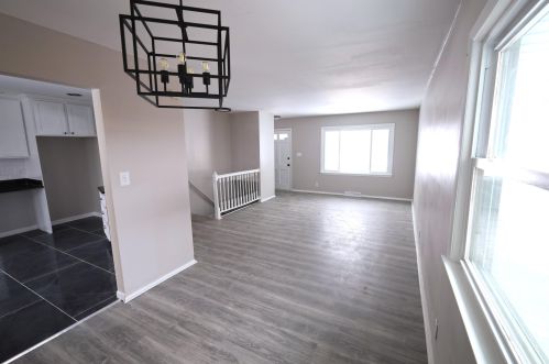 5015 85th St, Milwaukee WI  53225-4210 exterior