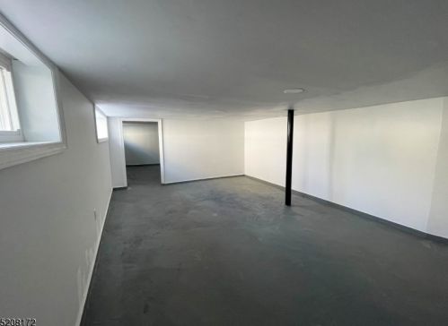 112 Trento St, Iselin NJ  08830-1465 exterior