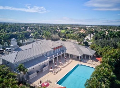 5779 Is Reach Ln, Boynton Beach FL 33437-4230 exterior