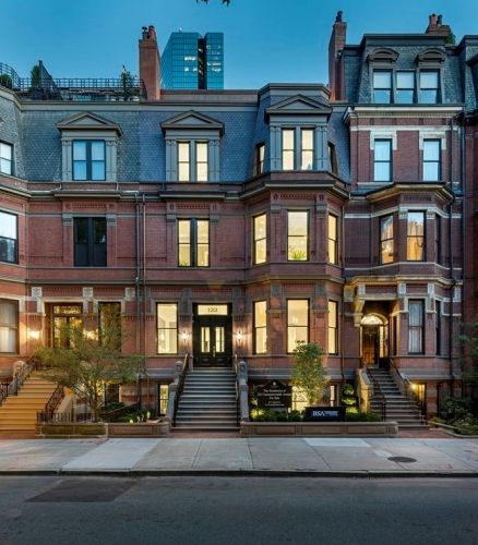 122 Commonwealth Ave, Boston MA  exterior