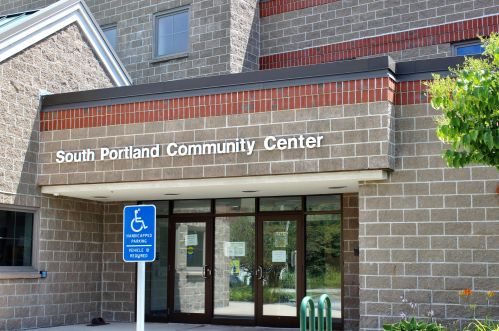 33 Massachusetts Ave, Portland ME  04106-6021 exterior