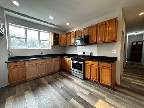 29 Cottage St, Boston, MA