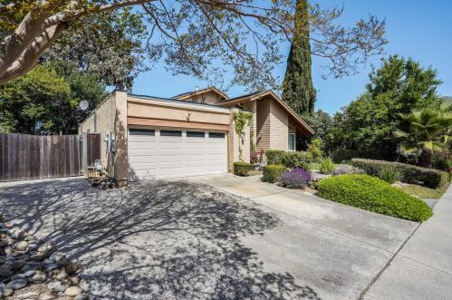 3573 Peak Dr, San Jose, CA 95127-4415