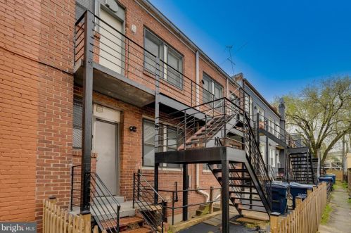 5228 4 St, Washington DC 20003-3481 exterior