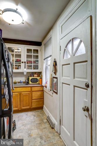 436 Lemon St, Lancaster PA 17603-3345 exterior