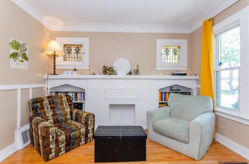 7942 Kenwood Ave, Chicago IL  60619-3411 exterior