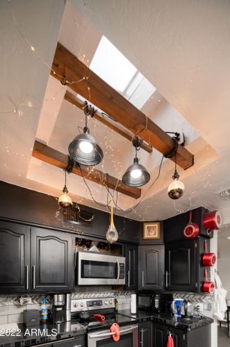 8109 28 Ave, Phoenix AZ 85009-5042 exterior