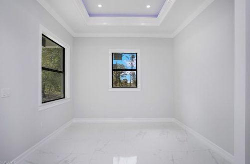 3810 58 Ave, Naples FL 34120-4021 exterior