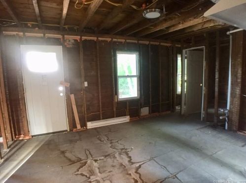 139 Funston Ave, Torrington CT 06790-6219 exterior