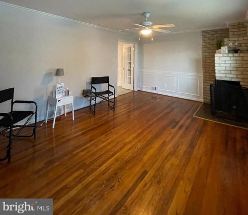 1709 Farragut Ave, Rockville MD  20851-1441 exterior