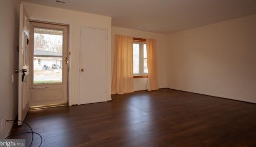 2850 Aquarius Ave, Silver Spring MD  20906-1811 exterior