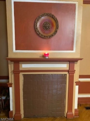 52 Myrtle Ave, Irvington NJ 07111-3338 exterior