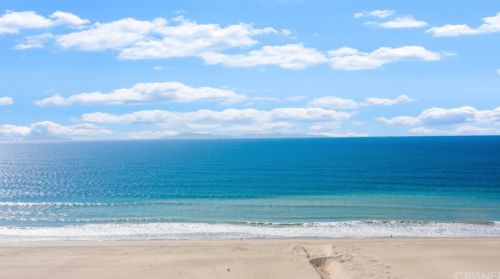 5356 Driftwood St, Oxnard CA 93035-1032 exterior