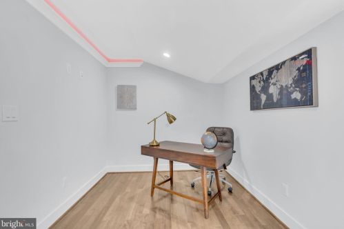 315 Patrick St, Alexandria VA 22314-2443 exterior