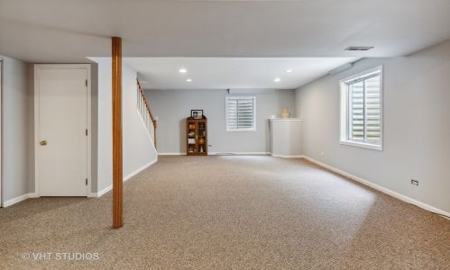 791 Crabapple Dr, Bull Valley IL  60014-1616 exterior