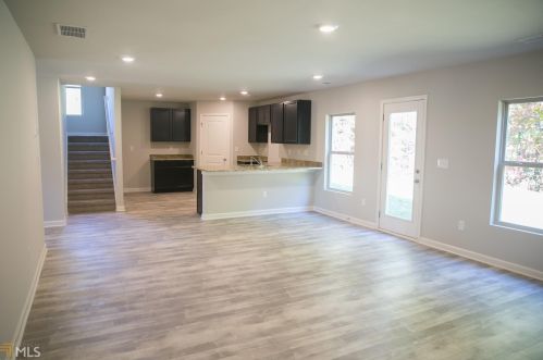 6353 Beaver Creek Trl, Atlanta GA  30349-4187 exterior