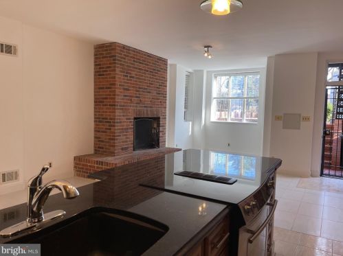 1246 Maryland Ave, Washington DC  20002-5336 exterior