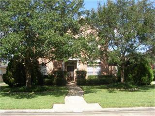 1330 Blackthorne Dr, Houston TX  77094-2944 exterior