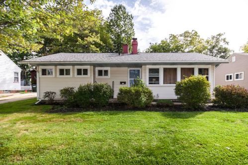 18 Dewhurst Ave, Cleveland, OH 44146-2010