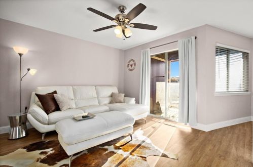 1840 Burton Dr, Austin, TX 78741-4265