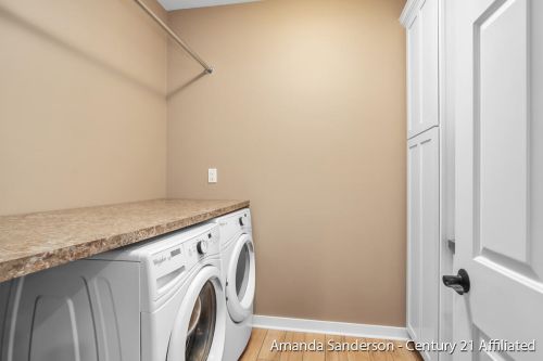 5920 Simon Ct, Wyoming MI exterior